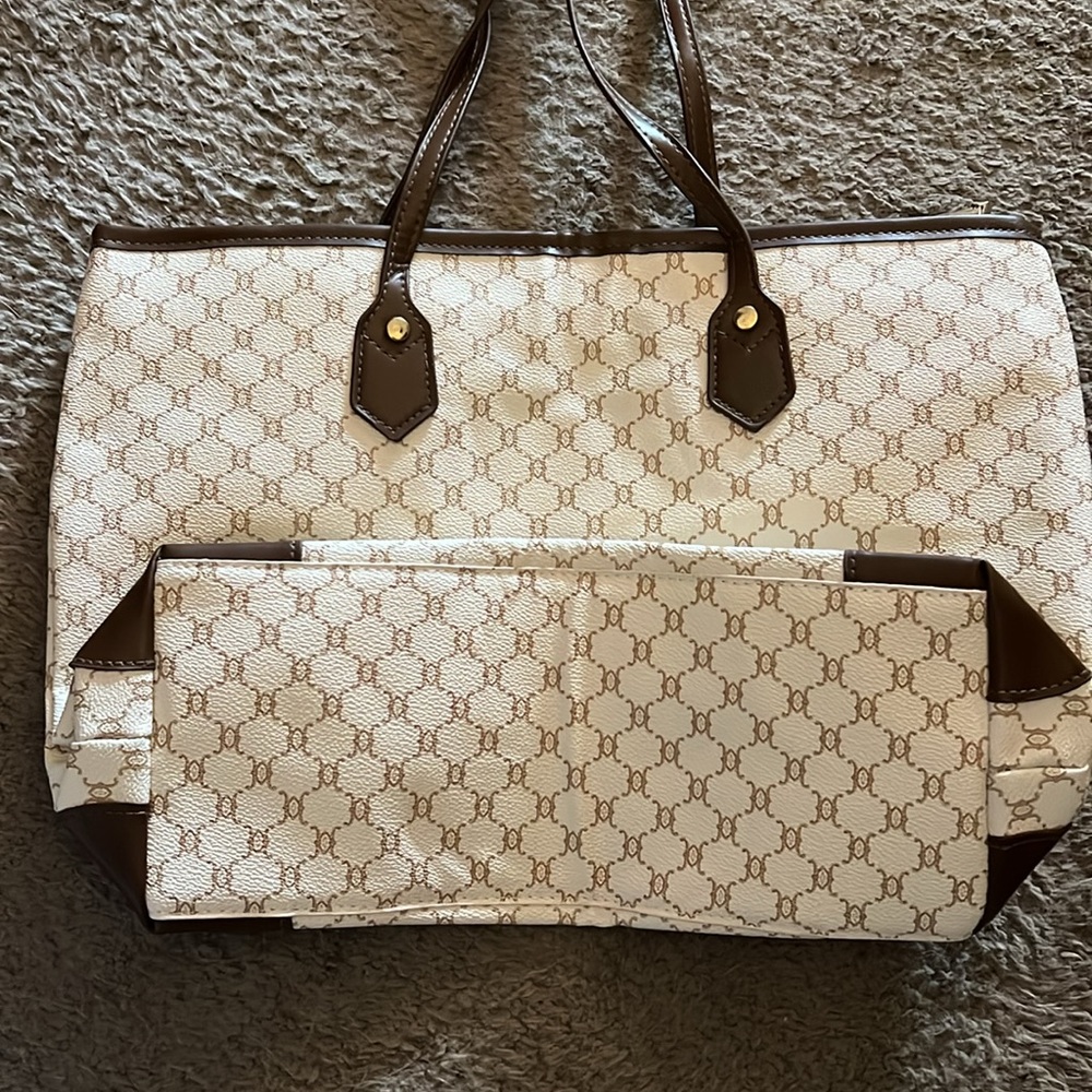 purse - Picture 2 of 4